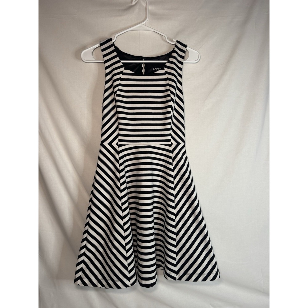 Express XS Black White Striped Fit & Flare Skater Dress Sleeveless A-Line